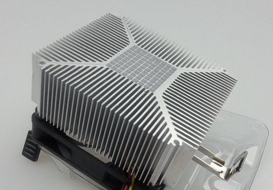 Win10系統玩英雄聯盟非常卡頓怎么解決？