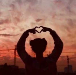 2020抖音最火閨蜜頭像雙人有哪些？超火閨蜜頭像安利