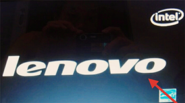 Win10聯(lián)想電腦開機(jī)一直顯示lenovo進(jìn)不了系統(tǒng)怎么辦？