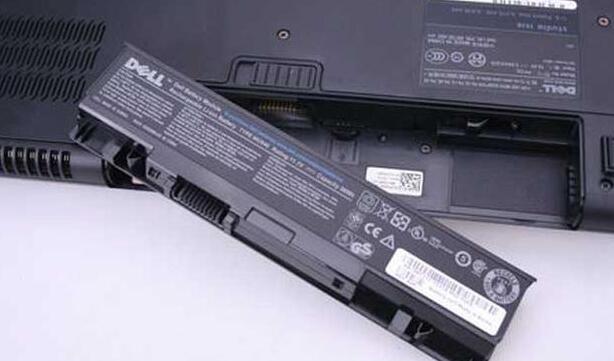 Win10開機后顯示器無信號怎么辦？