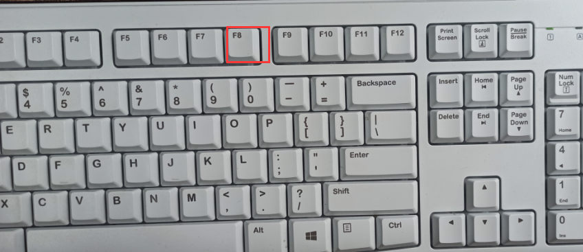 Win7重裝后進不去系統怎么辦？