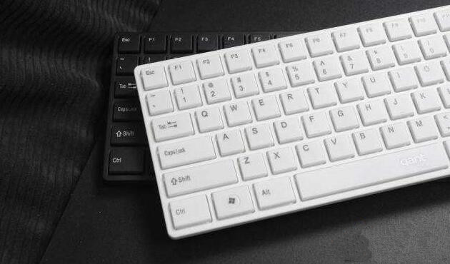 Win10筆記本電腦鍵盤(pán)不能輸入文字怎么解決？