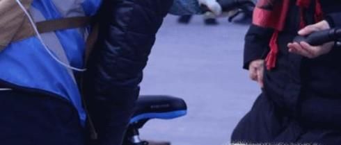 哈羅單車怎么調(diào)節(jié)座椅