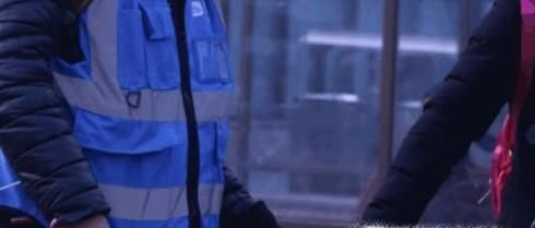 哈羅單車怎么調(diào)節(jié)座椅