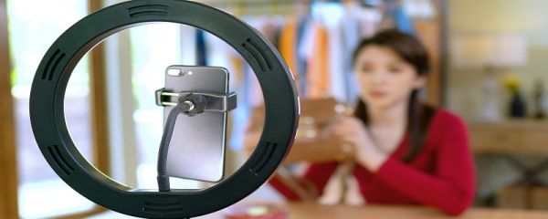 李佳琦直播間在哪里看 李佳琦的淘寶直播號