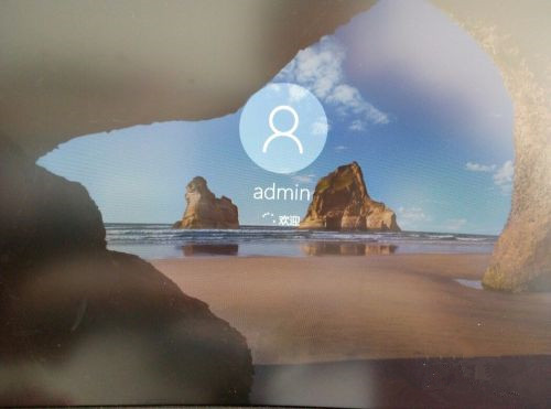 Win10滾動條不受控制如何解決？