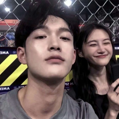 2019最新最全簡單大方微信情侶頭像大全分享