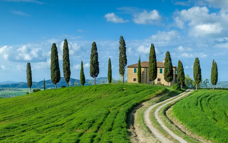 windows10系統(tǒng)設(shè)置桌面壁紙的具體操作流程