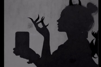 抖音APP中拍攝出惡魔纏身特效具體操作方法