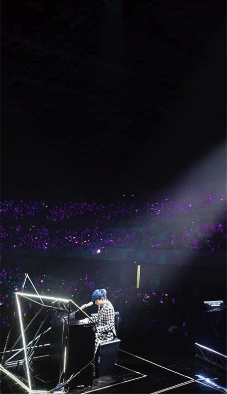 抖音一束光壁紙?jiān)趺丛O(shè)置? 一束光壁紙?jiān)O(shè)置方法