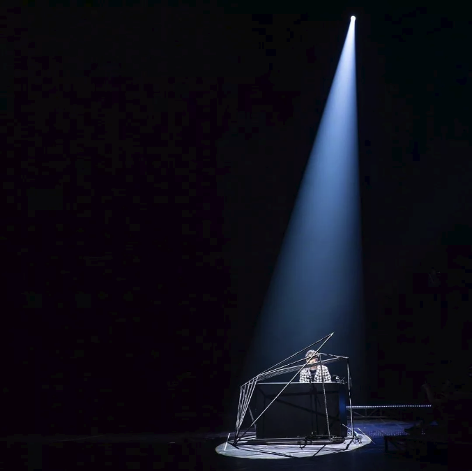 抖音設置一束光壁紙具體方法介紹