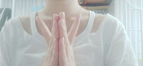 抖音愛的就是你怎么玩 抖音愛的就是你手指舞教程