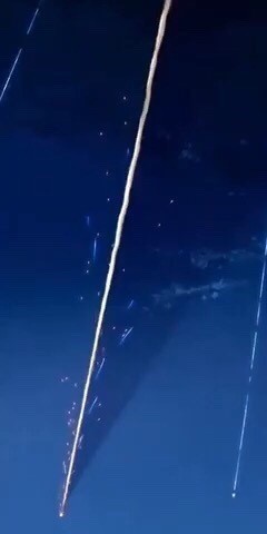 微信情侶鎖屏壁紙怎么弄的 iPhonex情侶壁紙設置教程