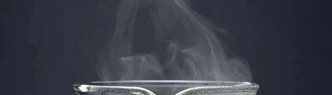 被一百度的水蒸氣或水燙傷哪個更嚴重？