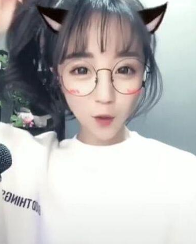 抖音莉哥開小號是真的嗎？莉哥抖音小號是什么？