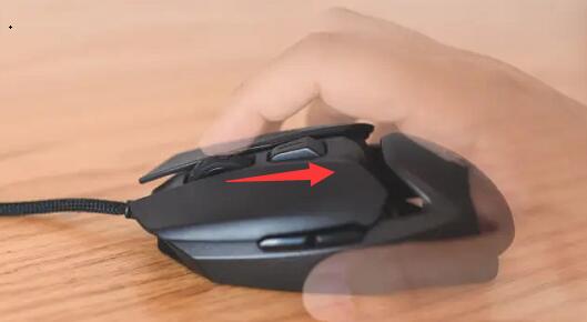 win11桌面圖標調小教程