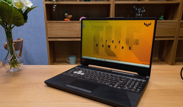 華碩飛行堡壘8能升級win11卡嗎