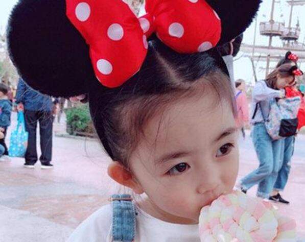 抖音劉怡歆是誰(shuí)_抖音劉怡歆個(gè)人資料分享