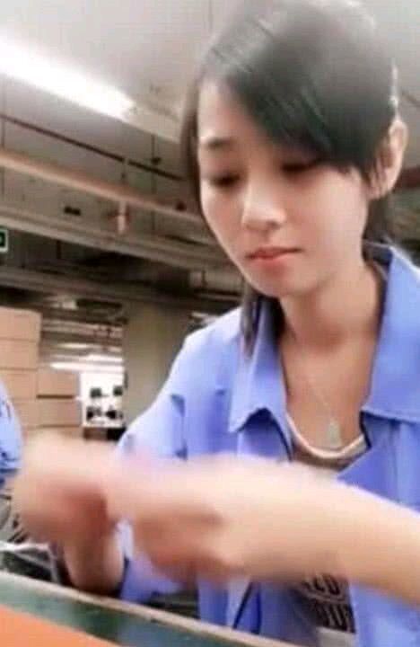 抖音工廠廠花不帶口罩長(zhǎng)什么樣_網(wǎng)游直呼：別干了，我養(yǎng)你