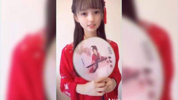 抖音紅衣服古裝女生是誰？紅衣服古裝女生個人資料分享