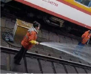 抖音阿姨洗鐵路是什么梗？阿姨洗鐵路什么意思？