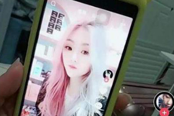 抖音頭發漸變色怎么弄 頭發換顏色制作方法