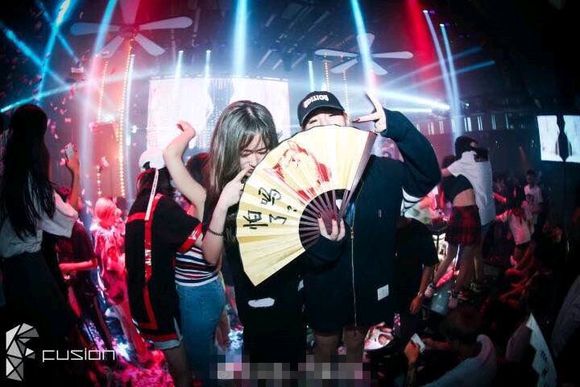 抖音一心只蹦圣賢迪圖片大全_一心只蹦圣賢迪圖片照片分享