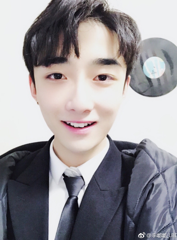 抖音李嘟嘟?高清美圖分享