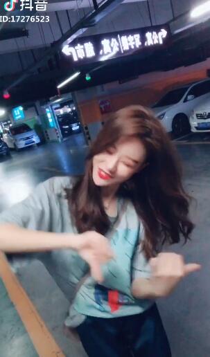 抖音GucciGucciPradaPrada溫婉手勢舞怎么拍攝？溫婉手勢舞拍攝教程