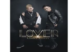 抖音我要送你紅色玫瑰是什么歌？抖音上的送你99朵玫瑰花是什么歌