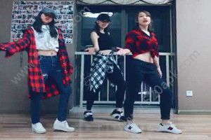 抖音最炫小蘋(píng)果是什么歌？抖音最炫小蘋(píng)果歌曲分享