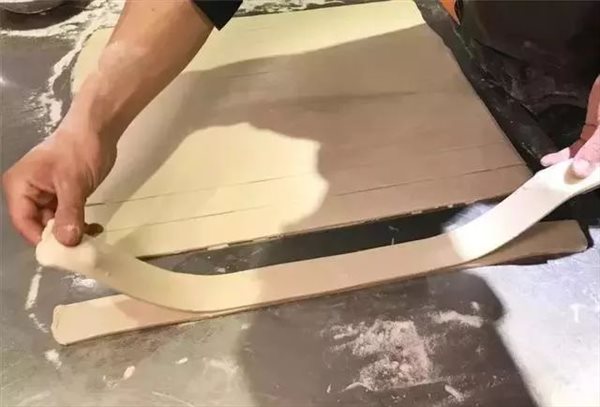 抖音毛筆酥是怎么制作的 抖音毛筆酥制作教程