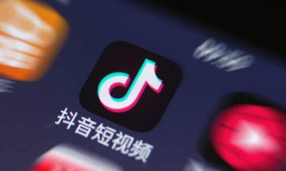 抖音曾經(jīng)小小少年是什么歌 抖音少年凱完整版歌詞分享