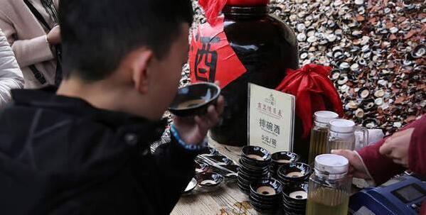 抖音西安摔碗在什么地方？抖音西安摔碗里酒是什么酒？