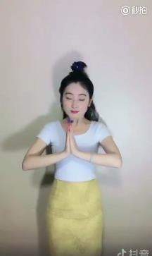 抖音印度dada舞背景bgm是什么_N↓DA↑GI↑NA↓DA☆完整歌詞分享