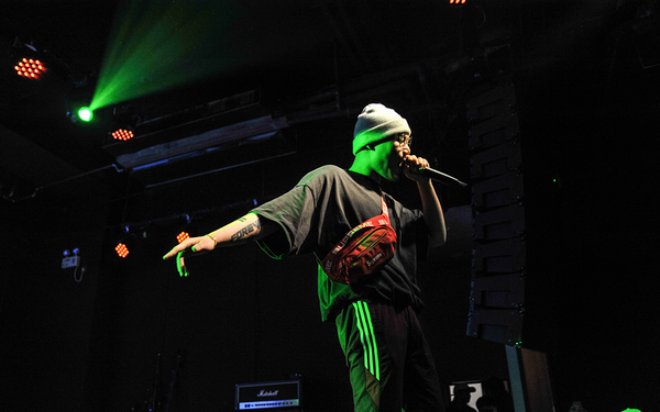 抖音只想把你裝進(jìn)我心里是什么歌？只想把你裝進(jìn)我心里完整版歌詞介紹