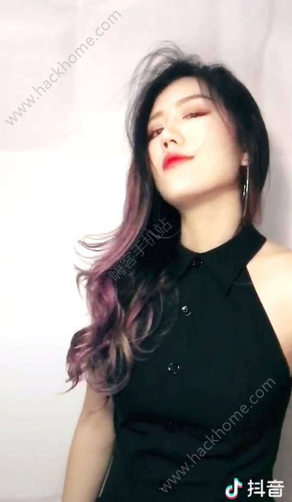 抖音變身bgm是什么音樂？抖音變身bitch怎么拍