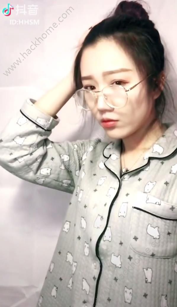 抖音變身bgm是什么音樂？抖音變身bitch怎么拍