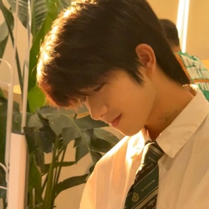 微信男生帥氣的頭像