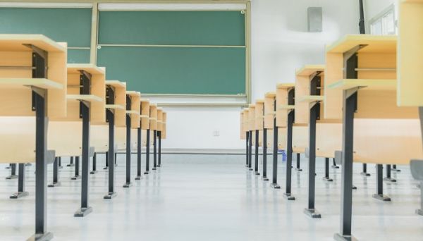 孩子上學朋友圈的說說怎么發 孩子上學發朋友圈句子