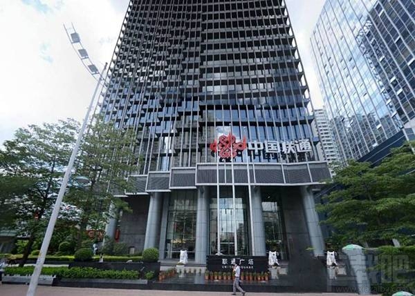 百度圣卡和騰訊王卡哪個好？騰訊王卡和百度圣卡資費對比