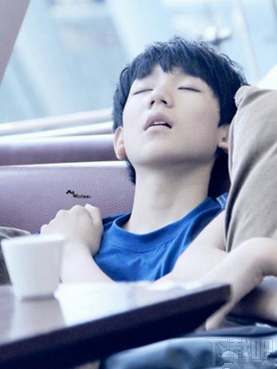 你還年輕嗎游戲怎么玩 微信朋友圈你還年輕嗎答案匯總