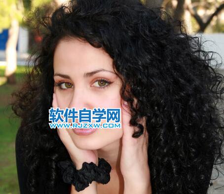 ps2022怎么把一張照片的妝容復(fù)制到另一張照片上