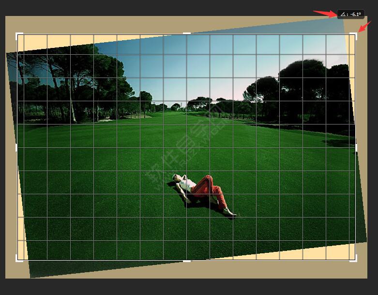 ps怎么扶正傾斜的照片