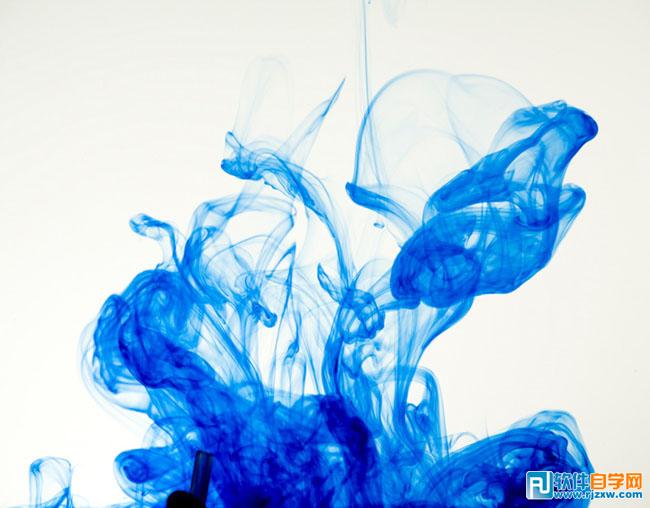 ps怎么做煙霧效果的黑色裙子