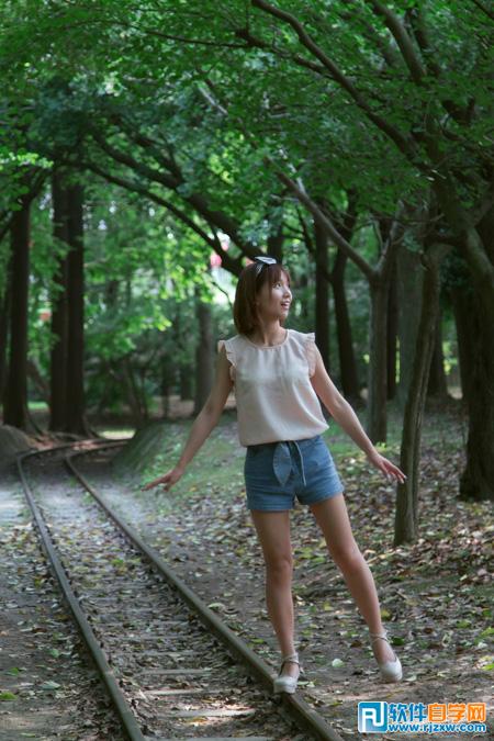 ps調(diào)出天空的藍(lán)色